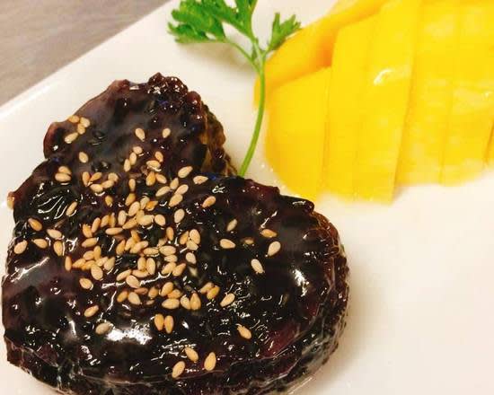 Mango with Sweet Sticky Rice