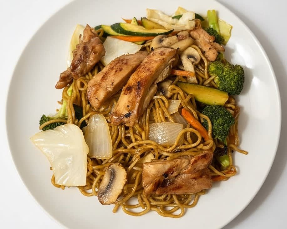 49. Chicken Yakisoba