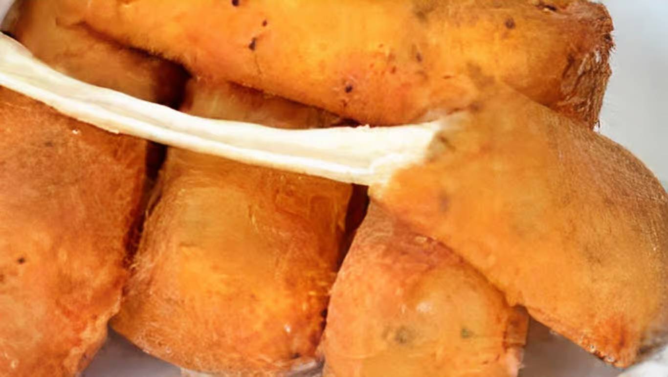 Mozzarella Sticks (10Pcs)