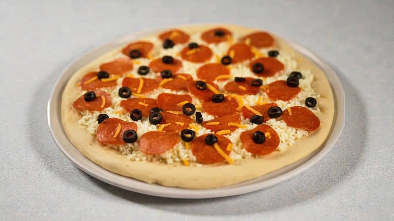 Small 10" Create Your Own Giant Pizza with Five Toppings