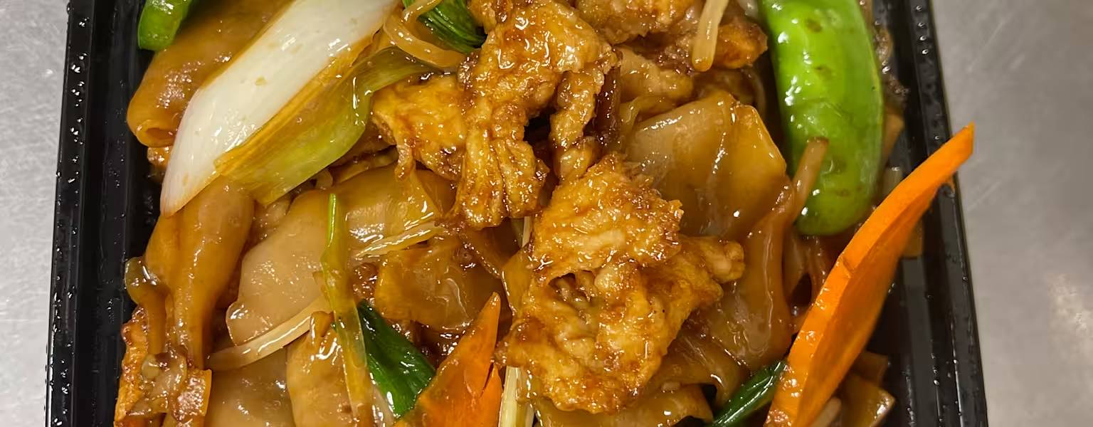 T8. Pad See You Chicken