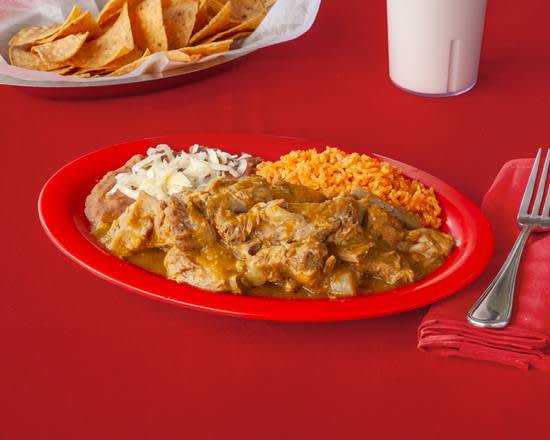 Costillas De Puerco en Salsa / Verde Spare Ribs in Green