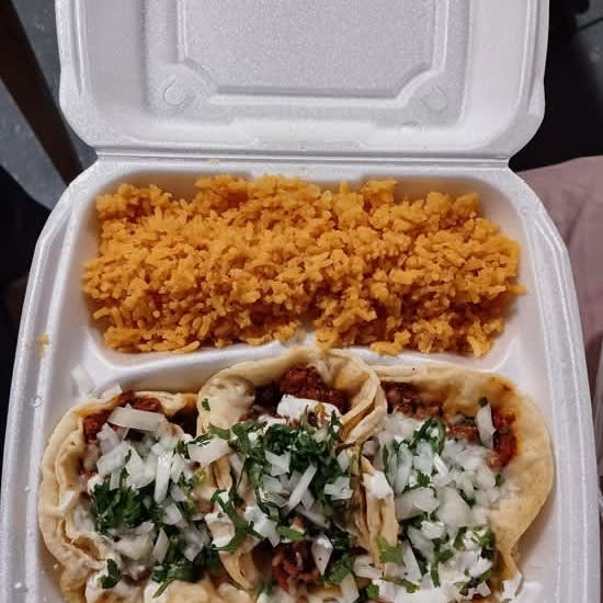 Tacos with Rice and Beans and Fountain Drink (3 Pieces)