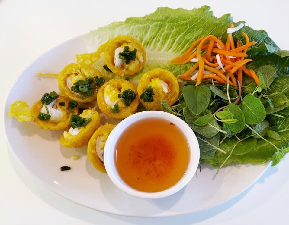 14. Mini Crispy Shrimp Pancake