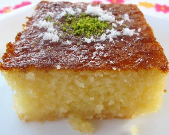 Semolina Cake with Coconut