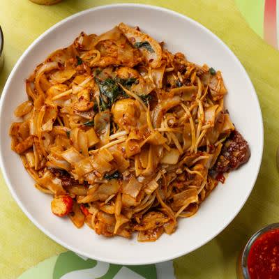146. Combo Thai Spicy Wok Tossed Drunken Noodle