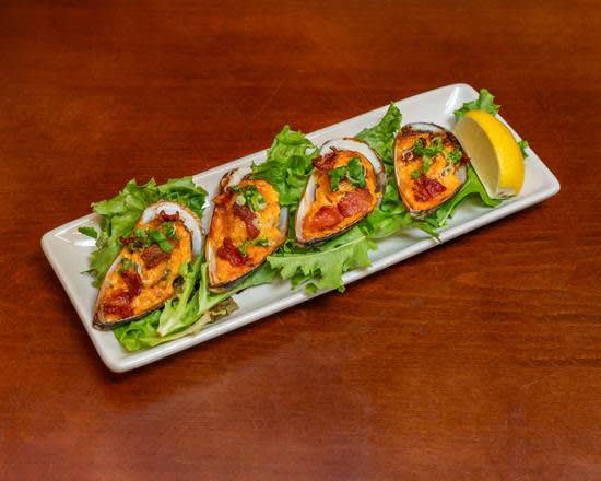 Spicy Baked Mussels