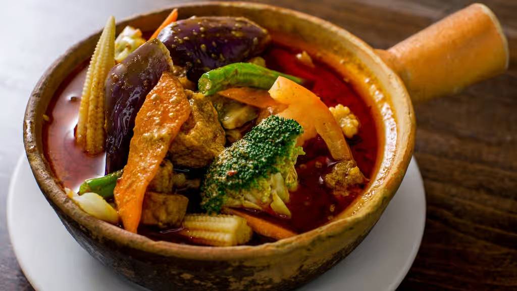Vegetarian Curry Clay Pot