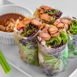 Rolls N Bowls Special Roll