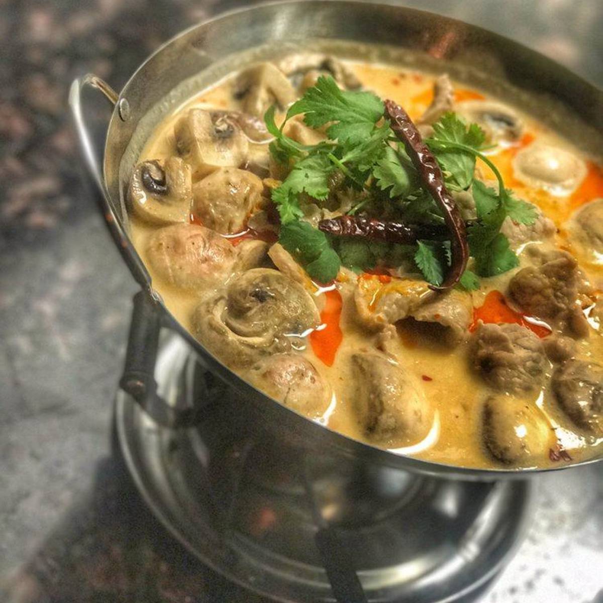 Tom Kha Soup (Coconut Soup)