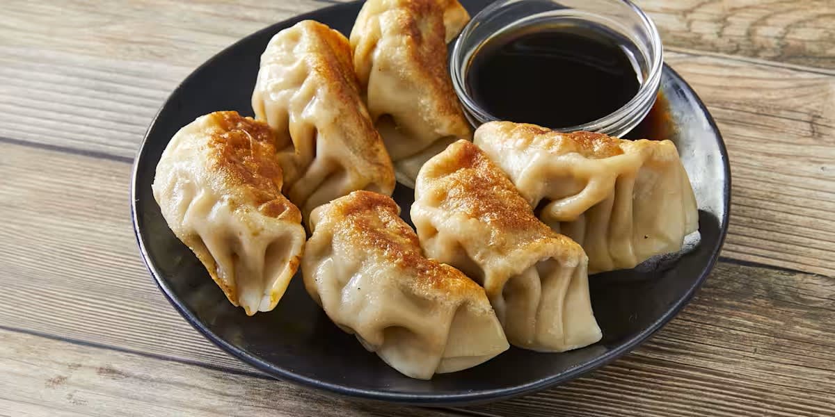 6 Pot Stickers
