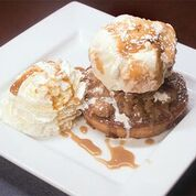 Apple Caramel Crumb Tart