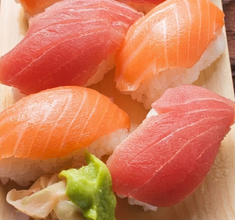 Salmon Nigiri