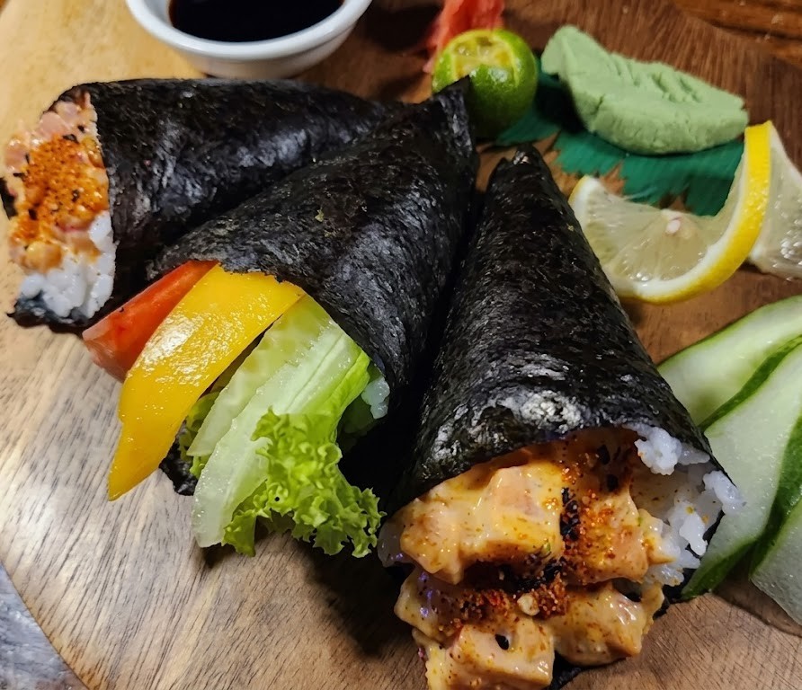 Spicy Tuna Temaki