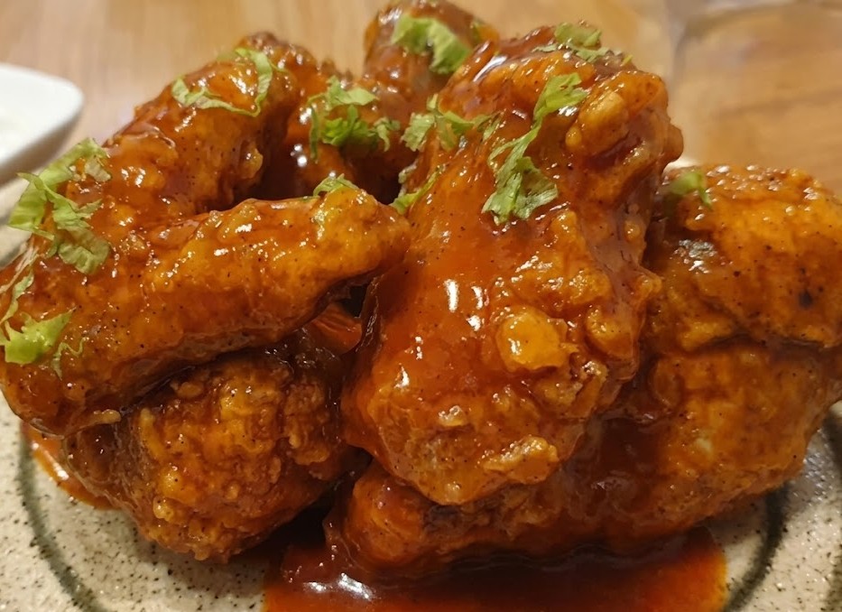 Benny Wings