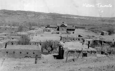 Abiquiu New Mexico Tourism Hotels Restaurants
