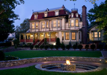 Newport Ri Hotels Find Motels Bed Breakfasts Inns Campgrounds Cliffside Inn