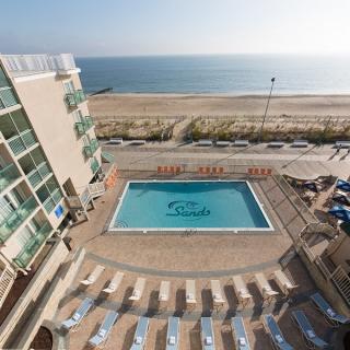 Beach Hotels Visit Delaware Atlantic Sands Hotel And Conference Center Rehoboth Beach