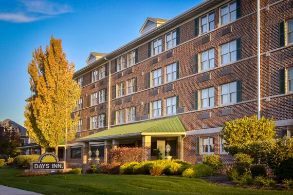 Hotels Places To Stay Hersheypark Visit Hershey Harrisburg Days Inn Hershey