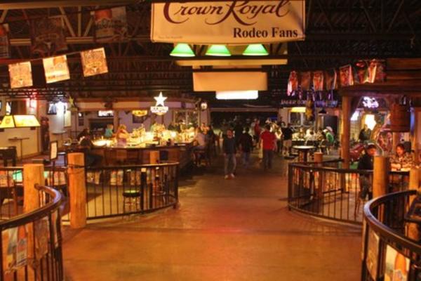 The outlaw saloon cheyenne wy