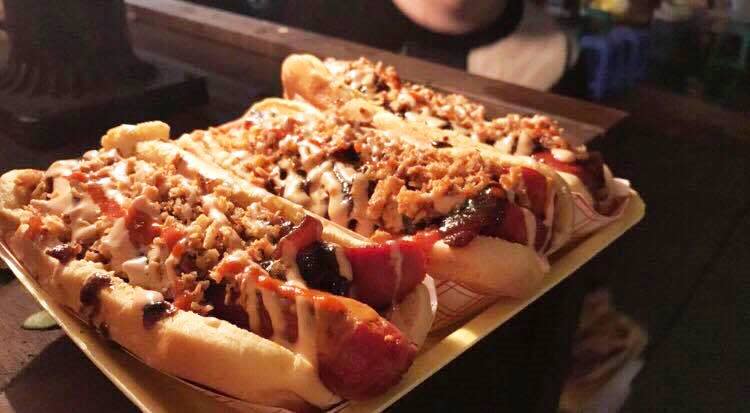 Yoyos hotdogs