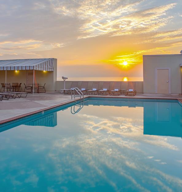 Virginia Beach Oceanfront Find Hotels Dining Entertainment Beach Quarters By Diamond Resorts