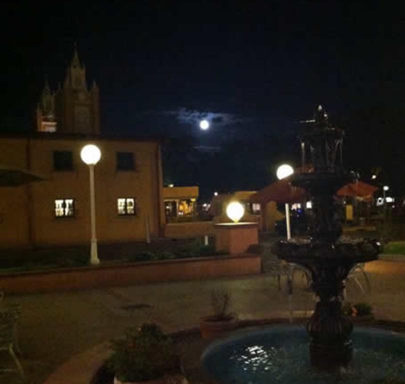 moonlight ghost tour of old town