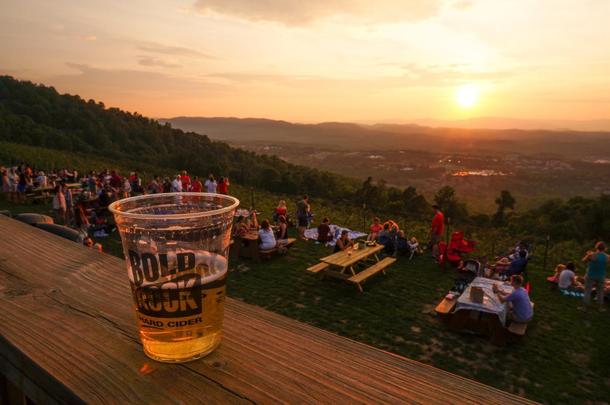 11 Reasons to Visit Charlottesville & Albemarle County in May 2017