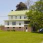 Schantz Haus Farm Vacation Bed & Breakfast