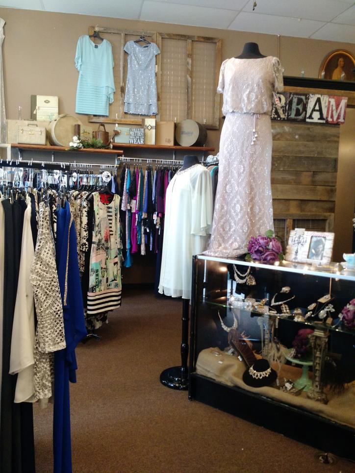 Ladies Dress Boutiques