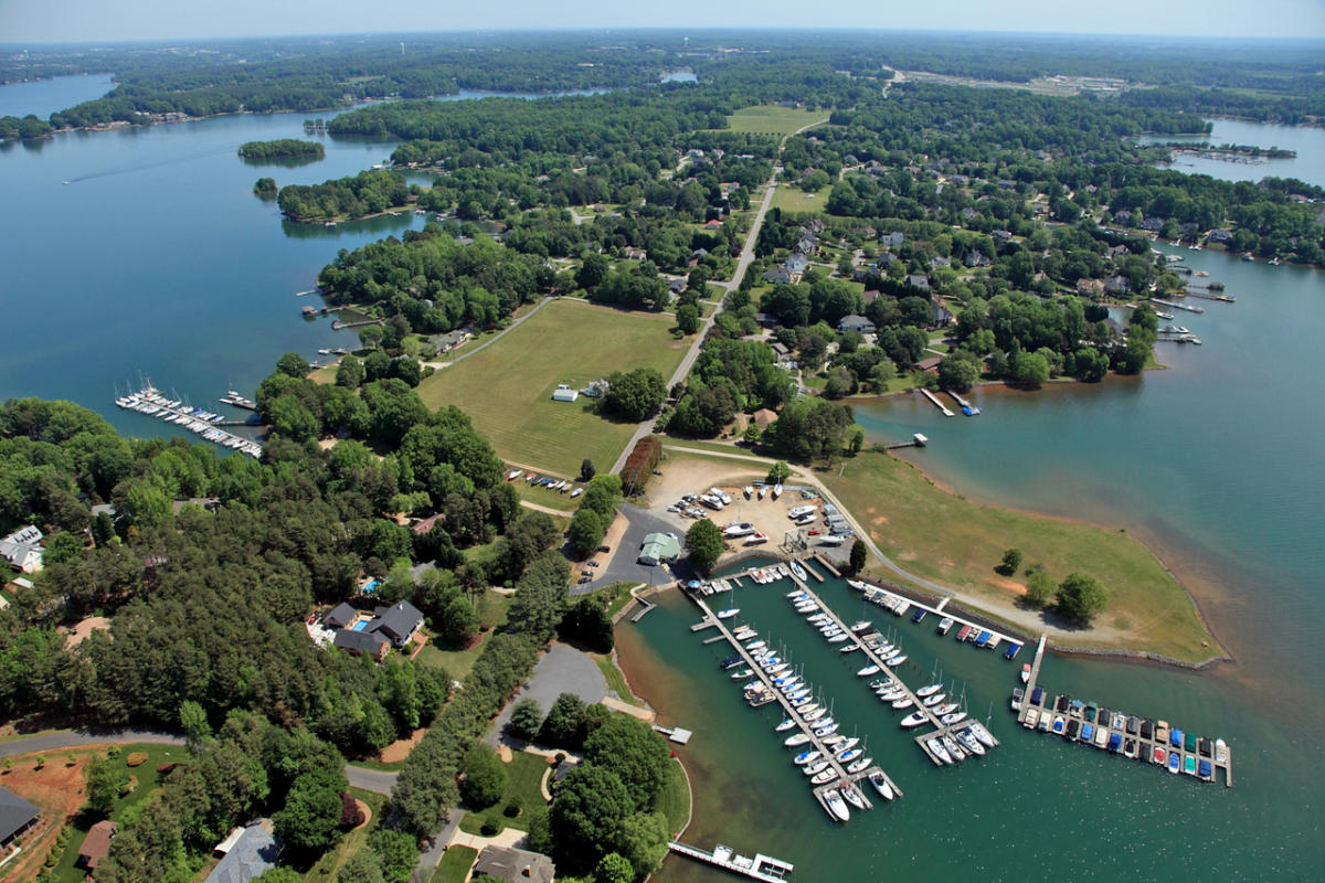 All Seasons Marina