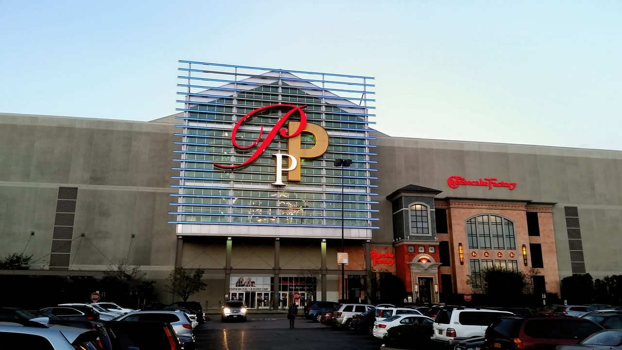 Address of palisades mall Palisades Center in West Nyack, New York offers stores. Have a look at store list, locations, mall hours, contact, rating and reviews. Address: Palisades Center Drive, West Nyack, New York - 4/4(3).