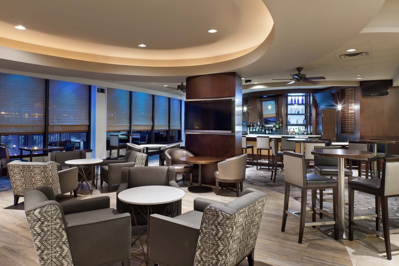 Stay For Breakfast Package in Tampa Airport
