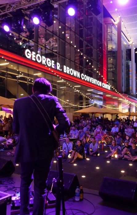 Houston Hotels, Things to Do, Events, Restaurants & Vacation Planning