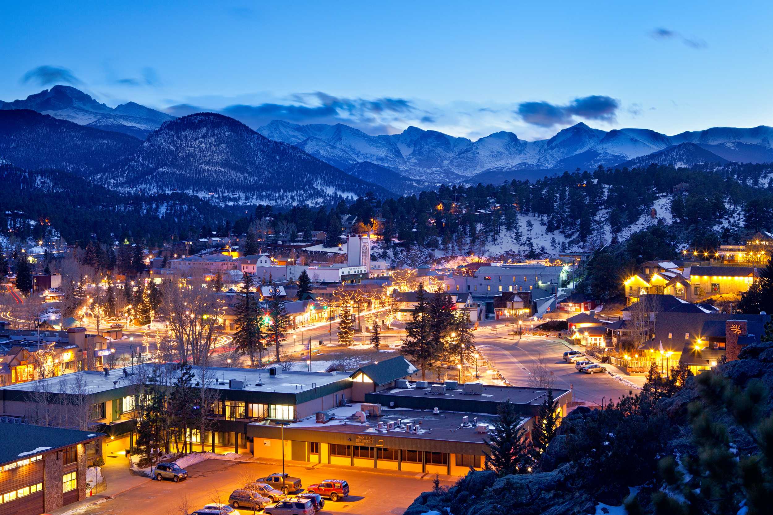 36 Winter Hours in Estes Park