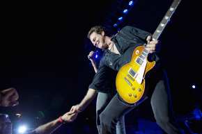 Arlington, TX Nightlife | Live Music, Pubs & Entertainment