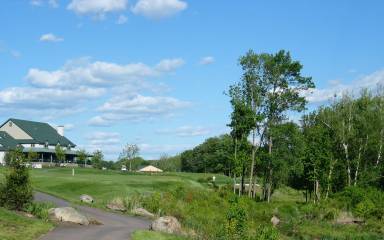 Raven's Claw Golf Club Hotel 18