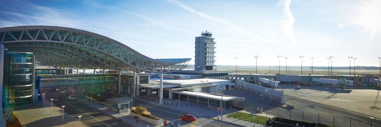 Gerald R. Ford Airport 5 Gerald R. Ford Airport