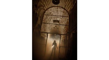 HAUNTED ATTRACTIONS - TERROR BEHIND THE WALLS