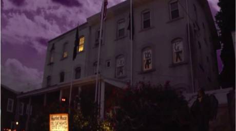 HAUNTED ATTRACTIONS - ELK'S HAUNTED LODGE