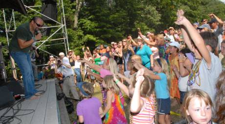 OUTDOOR CONCERTS - PHILADELPHIA FOLK FESTIVAL