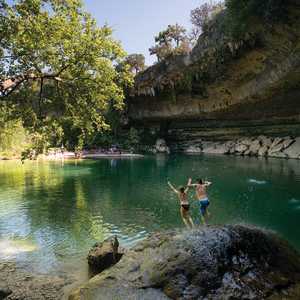 Swimming Holes Austin Tx Natural Pools Springs Splash Pads More Top Swimming Holes And Splash Pads
