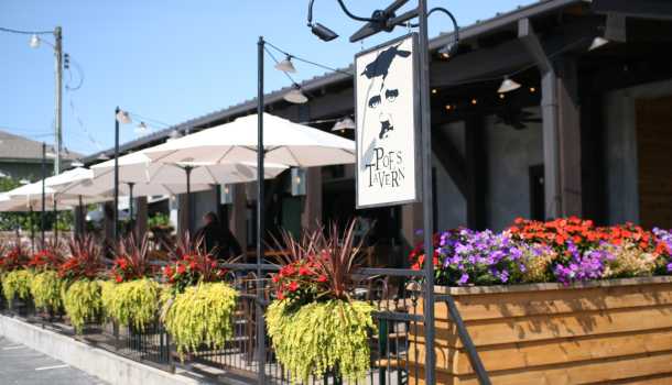 Poe's Tavern