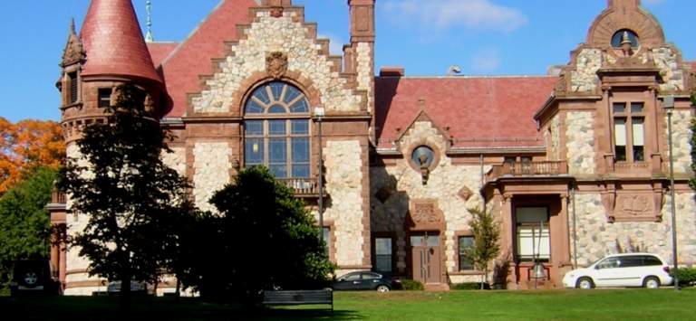 Wellesley Ma City Info Hotels Tours Restaurants