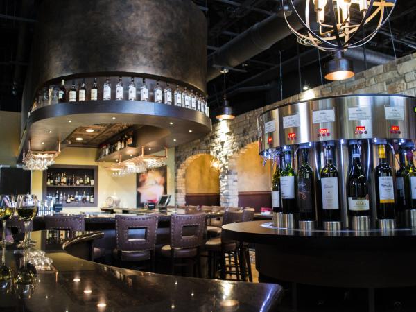 6 Romantic Restaurants in Fort Wayne, Indiana