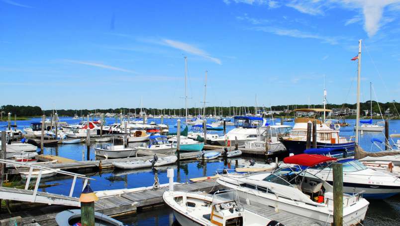 Bullock_Cove_Marina_3.JPG