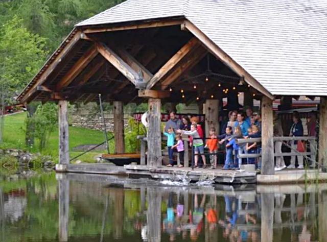 Adirondack Attractions Things To Do In Lake George