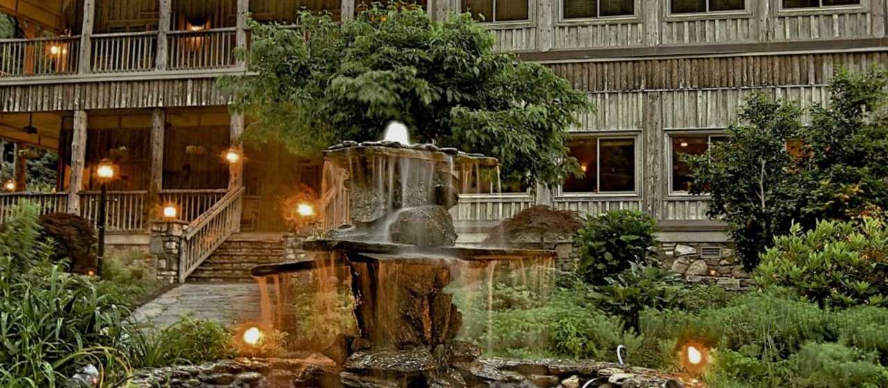 Places to Stay}