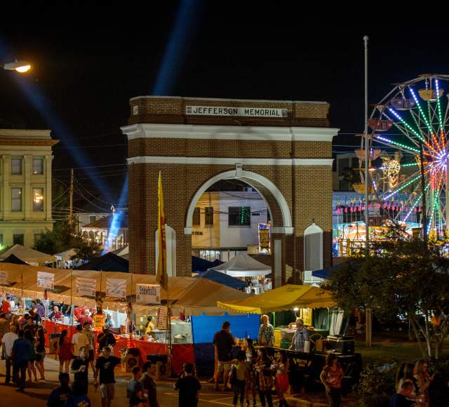 Visit Jefferson Parish Hotels, Restaurants & Things to Do
