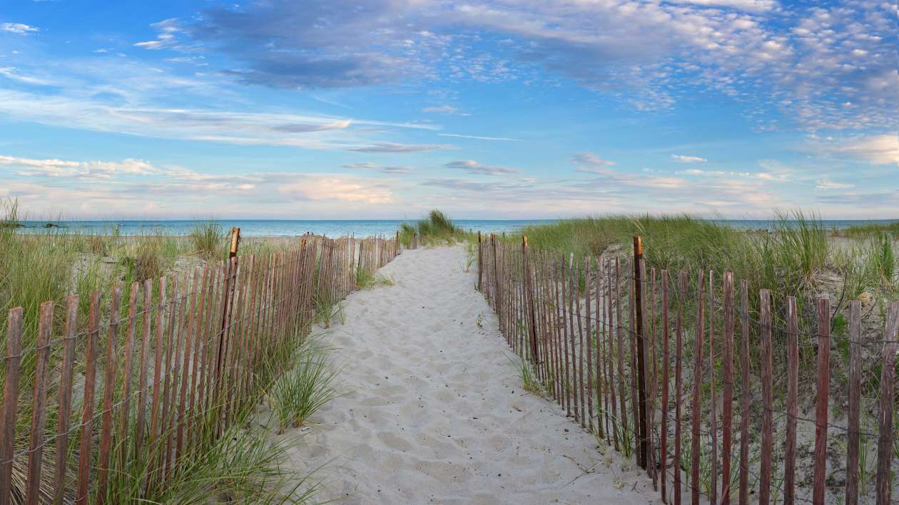 Visit Rhode Island Regions South County